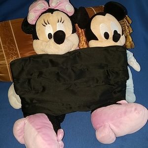 ***3 for $10***  Black with pink lining clutch🛍